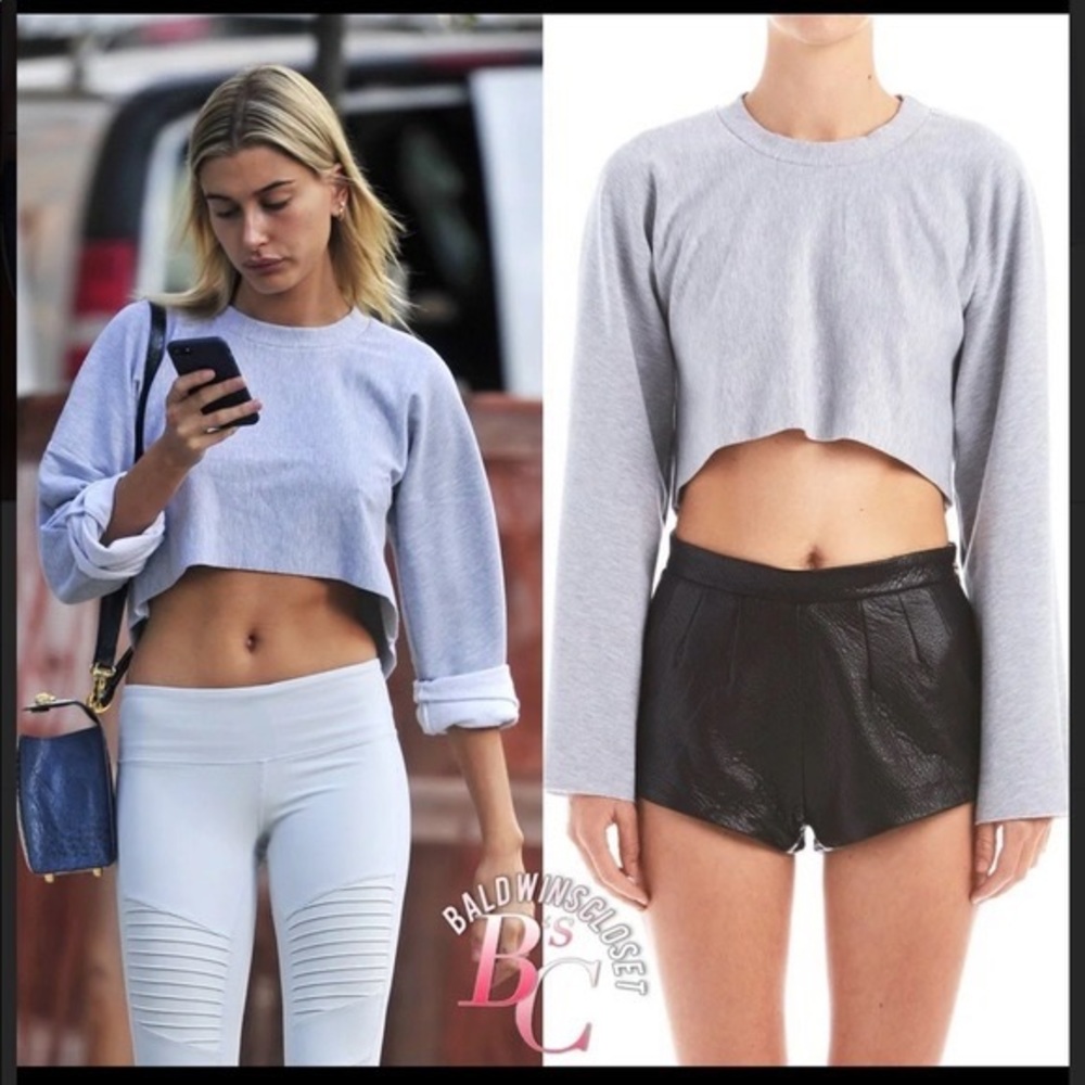 ARE YOU AM I Ava Top Crewneck